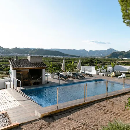Ferienhaus De L'angles. Casa Mistral *