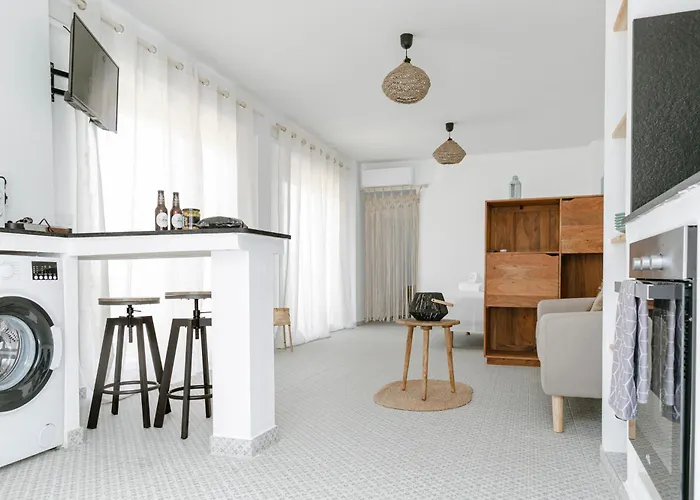 De L'angles. Casa Mistral *